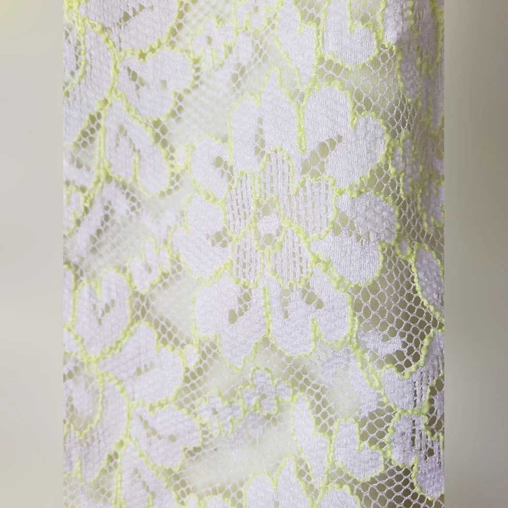Nwot Floral Lace Overlayed Neon Yellow Lime Cami Top W Built In Bra 10 Justice